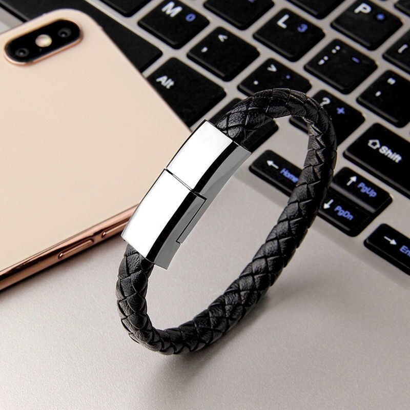 CHARGER BRACELET Lederarmband mit integriertem Ladekabel